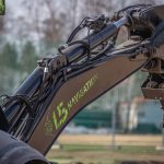 Lännen 8700M kone, L5-Navigation kaivuurungossa